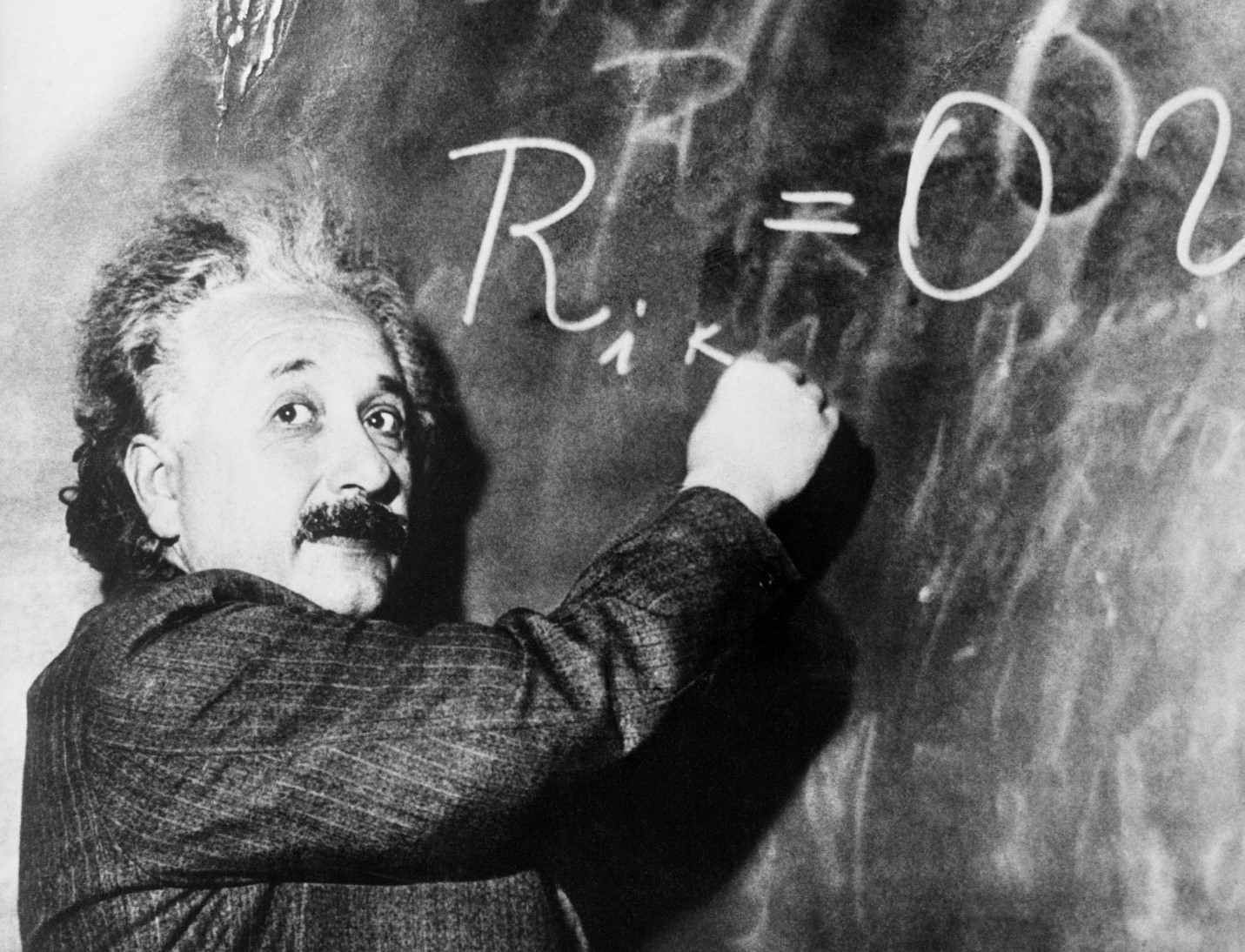 Link to Spooky computing at a distance